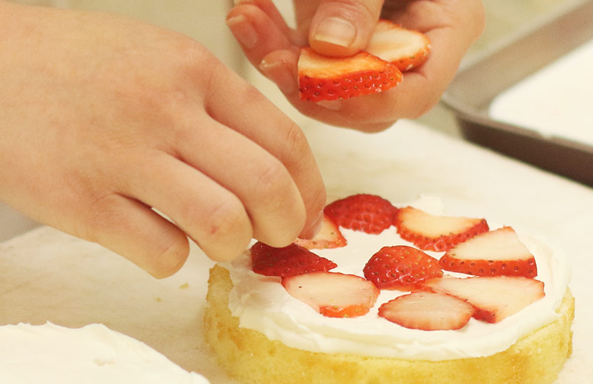 東海市の洋菓子店 Avenir アベニール ケーキ 焼き菓子